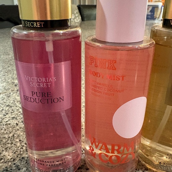 Victoria's Secret Fragrance Mist Set - Pink and Gold - Picture 3 of 4